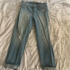 Mid-rise jeans